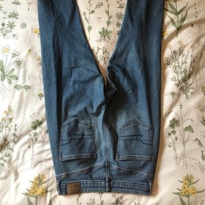 American Eagle Curvy Mom Jean size 10